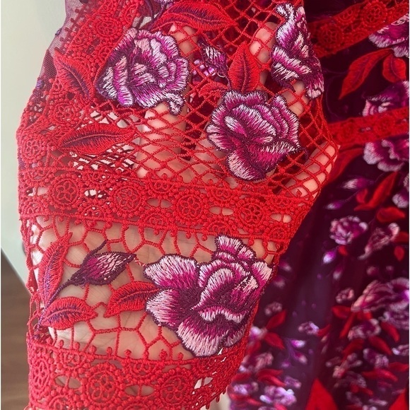Marchesa Notte Wine Floral Lace Gown - Picture 3 of 16